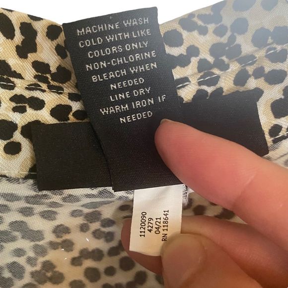 Lane Bryant Short Sleeve Safari Romper | Size 24 - Picture 9 of 9